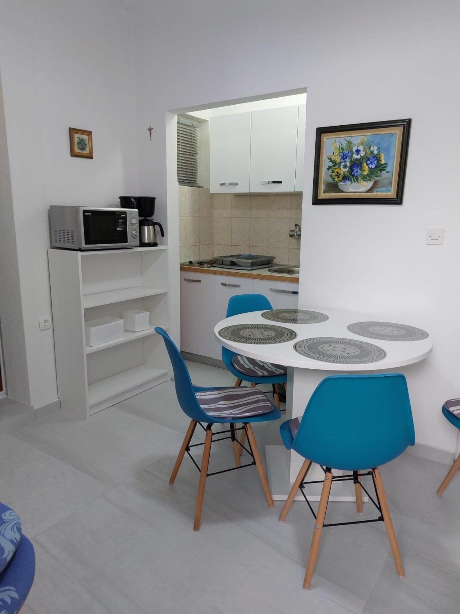 Apartments With A Parking Space Pisak, Omis - 1009 Bagian luar foto